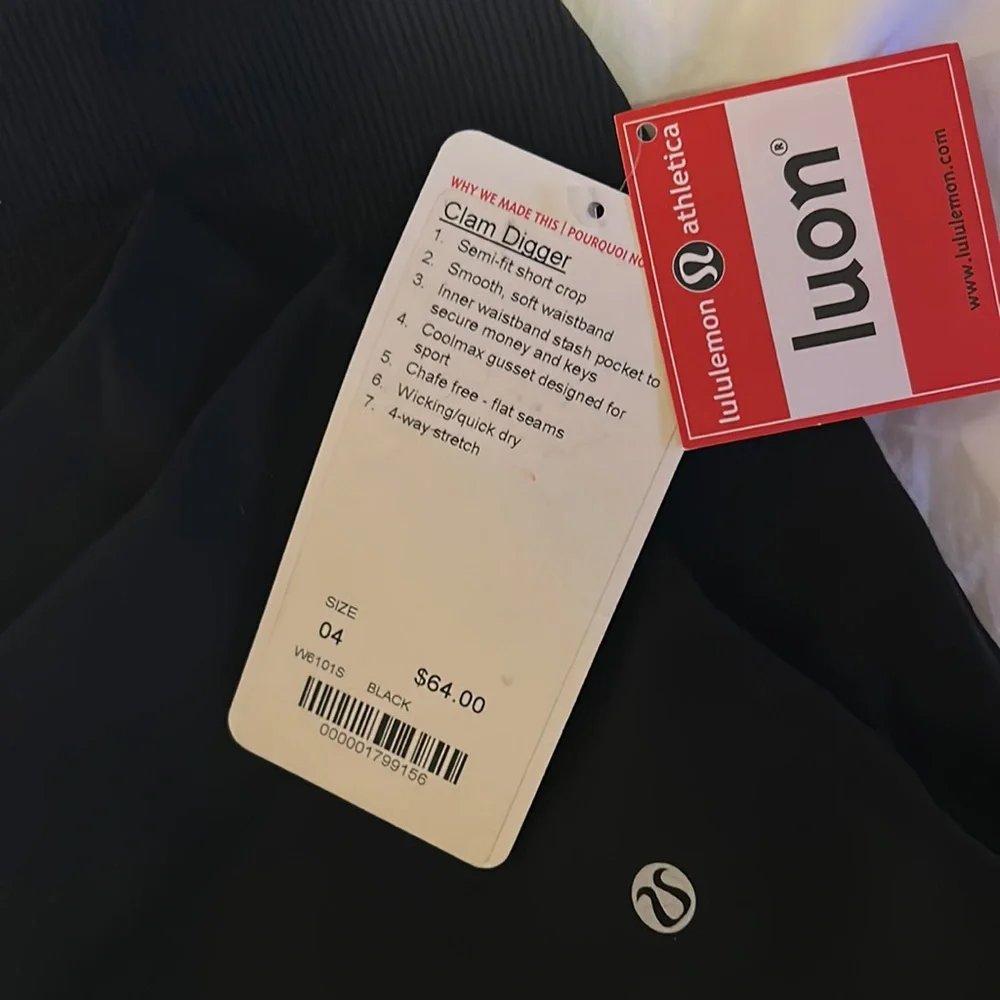 Lululemon Black Clam Digger Crop Pants - Picture 2 of 4